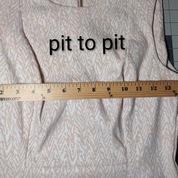 NWT Calvin Klein Cream Patterned Mini Dress (Size 6P) - Picture 9 of 10